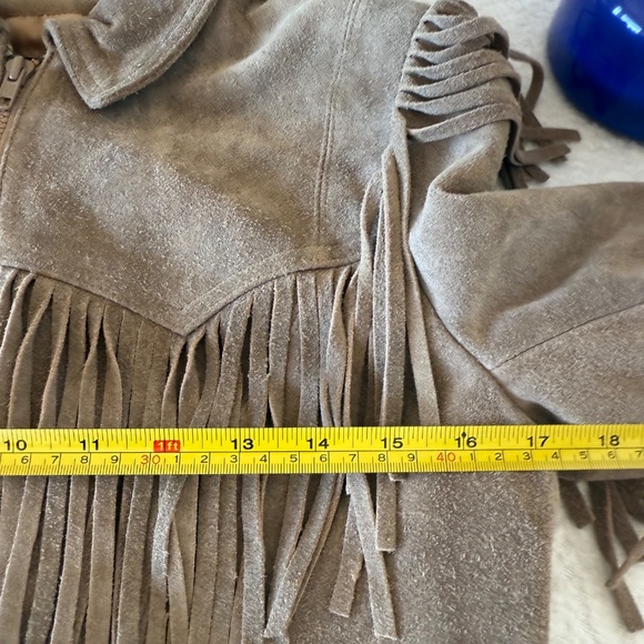 Wilson's 80s Tan Suede Fringed Cropped Jacket - Picture 8 of 10